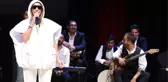 Gülşen'in Ödül Töreninde Giydiği Kıyafete Kimse Anlam Veremedi