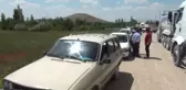 Kum Kamyonlarına Tepki Gösteren Vatandaşlar Yol Kapattı