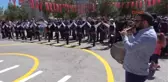 Erzurum Vali El Öpüp, Karne Dağıttı