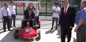 Meslek Liseli Öğrenciler Güneş Enerjisiyle Çalışan Otomobil Yaptı
