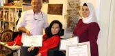 SMA Hastası Hatice Özkan'ın İnsanlığa Örnek Olabilecek Hayat Hikayesi