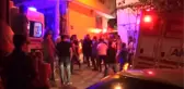 Izmir'de 3 Kişiyi Öldürdükten Sonra Evi Ateşe Verdiler