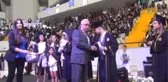Görme Engelli Genç Üniversiteyi Bölüm Birincisi Olarak Bitirdi