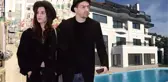 Hırsız Şoku Yaşayan Caner Erkin ve Şükran Ovalı 18 Milyon TL'lik Evlerine Kavuştu