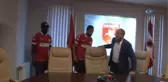 Chibuike ve Çağrı Samsunspor'a İmza Attı