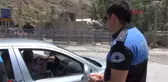 Hakkari'de Polis Müdürü, Vatandaşlarla Kürtçe Bayramlaştı