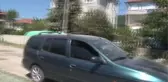 Mahalleliden Tozuyan Yola Halılı Çözüm