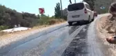 Fethiye'de Aşırı Sıcak Asfalt Eritti