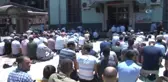 Rize'de Tarihi Orta Cami'de Son Cuma Burukluğu