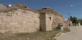 Tarihi Hamamın Kalan Yarısı Ahır Oldu