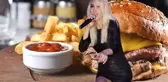 Çeşme'de Hande Yener'in 220 Liralık Hamburgeri Kapış Kapış Gidiyor