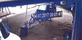 Asırlık Çınar Otomobillerin Üzerine Devrildi