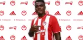Olympiacos, Fenerbahçe'den Emmanuel Emenike'yi Transfer Ettiğini Açıkladı