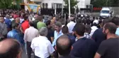 Erzurum Bıçakla 3 Kişiyi Yaralayan Eski Başkan, Alkışlarla Cezaevine Gitti