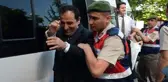 FETÖ Sanıkları, Mahkeme Salonuna Gülerek Geldi