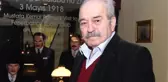 Türkiye Onu Fikret Hakan Olarak Tanıdı Ama İsmi Bile Başkaydı! İşte 
