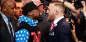 Dünyanın Beklediği Boks Maçı Öncesinde Mayweather ile McGregor Karşı Karşıya Geldi