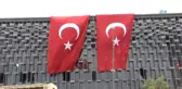 Taksim Meydanı Bayraklarla Donatıldı