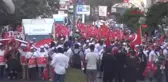 Aydın 15 Temmuz Kutlamasında Şehit Polisin Annesi Baygınlık Geçirdi