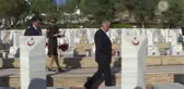 Başbakan Yıldırım, Boğaz Şehitliği'nde Şehitlerin Kabrine Karanfil Bıraktı