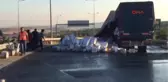 Gaziantep'te Tır'daki Sıvı Yağ Yola Döküldü