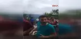 Artvin - Kum Yüklü Kamyon, Çarptığı Otomobilin Üzerine Devrildi 3 Ölü 3 Yaralı