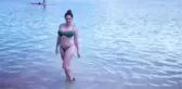 Ünlü Model Kelly Brook, Bikinili Fotoğrafını Paylaştığına Pişman Oldu