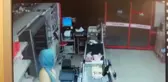 Eyüp'te Markete Molotofkokteyli Saldırı