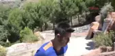 Aydın Eşine Klip Yaptı, Şarkının Adını 'Ahmak' Koydu