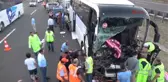Bolu Yolcu Otobüsüyle Kamyon Çarpıştı 1 Ölü, 21 Yaralı