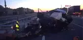 Edirne Refüje Çarpan Otomobilde Anne ve Kızı Öldü, Hız Kadranı 120 Kilometrede Takılı Kaldı