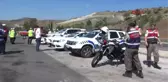 Bilecikvali Büyükakın Sürücüleri Uyardı