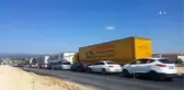 İpsala Gümrük Kapısı'nda 8 Kilometrelik Araç Kuyruğu