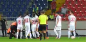 Mersin İdmanyurdu- Amed Sportif Maçında Deniz Naki'ye Yumruklu Saldırı
