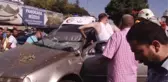 Gaziantep'te Otomobil Refüje Çıktı: 2 Yaralı