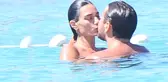 Hande Subaşı, Sevgilisiyle Deniz Öpüşürken Yakalandı
