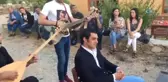 Sanatçıların Köyünde 'Güvey Okşaması' Canlandırıldı