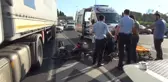 Kamyonla Motosiklet Çarpıştı: 2 Kişi Yaralandı