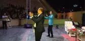 Kilisliler Ünlü Sanatçılarla Coştu...ömür Gedik Şarkılarıyla Kilislilere Eğlence Dolu Anlar Yaşattı