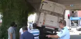 Kamyon Kasası Metro Geçidine Sıkıştı