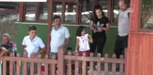 Balıkları Elleriyle Tutmaya Çalıştılar