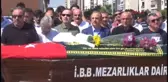 İzmir Sultan Öğretmen Son Yolculuğuna Uğurlandı