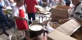 İskenderun'da Balık-Ekmek İzdihamı