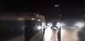 Otoyolda Üç Arabaya Çarptı, 