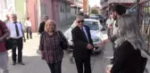 Uşak'ta Öğrencilere Kırtasiye ve Giyisi Yardımı Yapıldı
