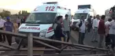 Devrilen Traktörün Altında Sıkışan Baba-oğul 2 Saatte Kurtarıldı