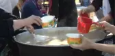 Bu Köyün Kadınları Kazan Kazan Aşure Pişirip Dağıtıyor