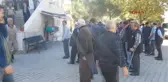 Manisa Baltayla Eşini Öldüren Koca Adliyede Toprağa Verildi