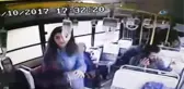 Halk Otobüsünde Kalp Krizi Geçiren Yaşlı Adamı Hastaneye Böyle Yetiştirdi