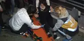 Üsküdar'da Denize Düşen Genç Kız Çevredekilerin Attığı Hortumla Kurtarıldı